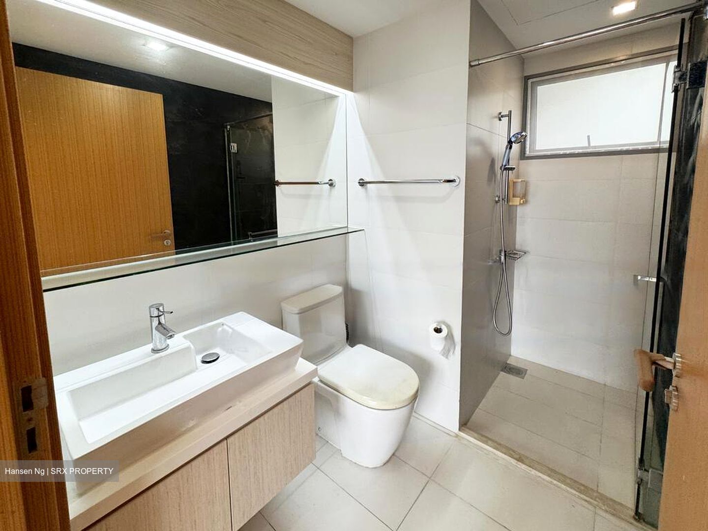 Vista Residences (D12), Condominium #449609091